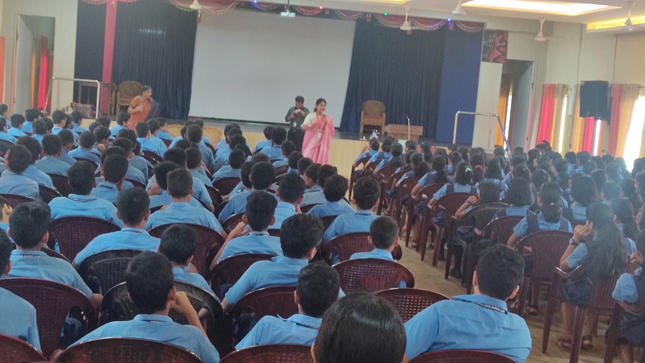 Seminar at Bhavans’s School Elamakkara